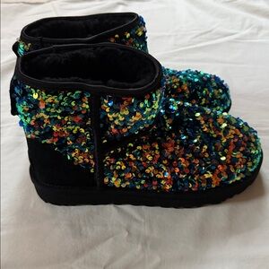 UGG Multicolor woman’s  Sequin Boots size 8